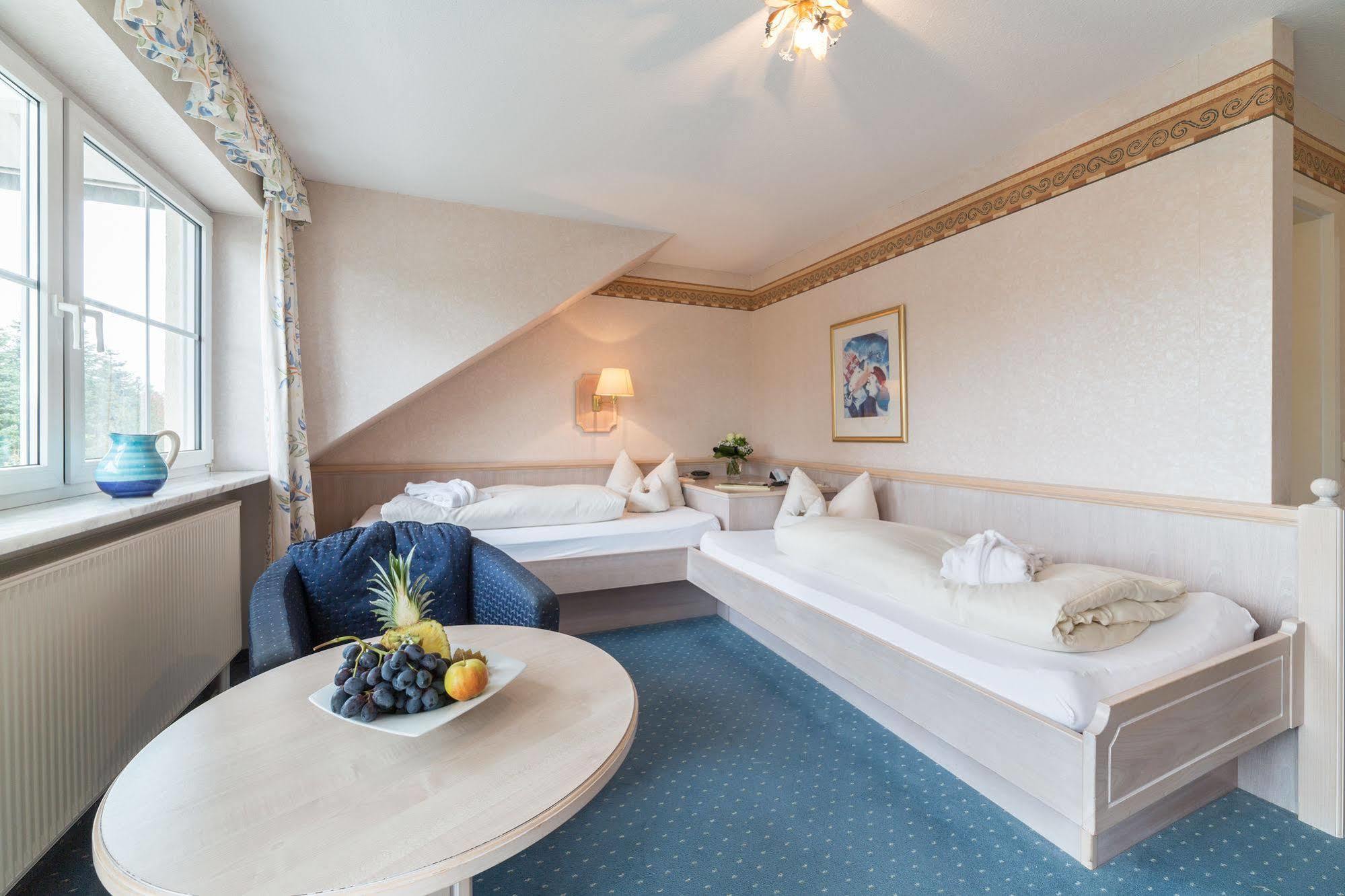 Hotel Bayernwinkel - Yoga & Ayurveda Bad Wörishofen Esterno foto