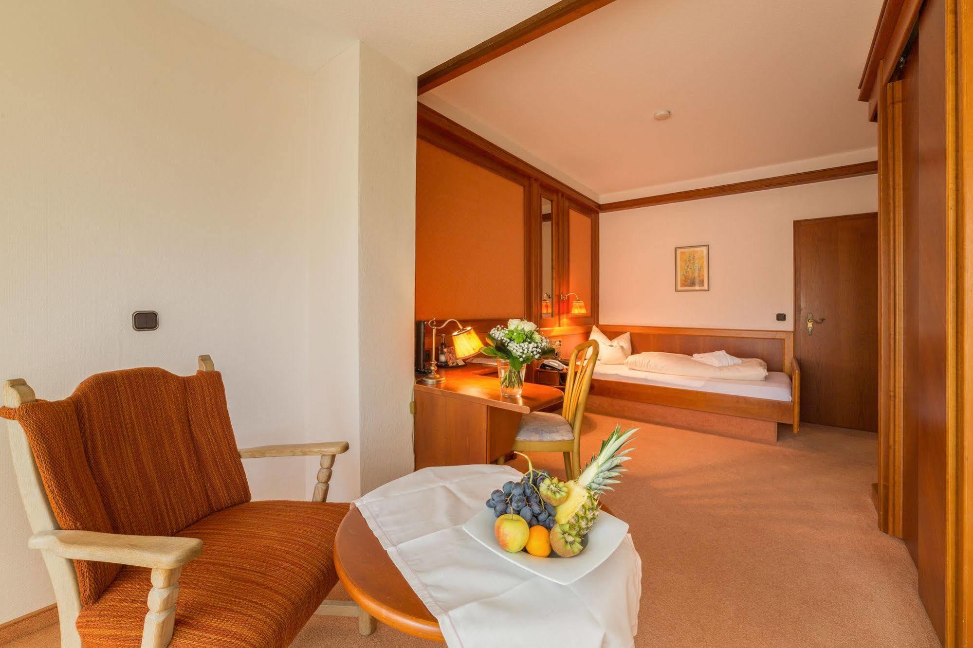 Hotel Bayernwinkel - Yoga & Ayurveda Bad Wörishofen Esterno foto